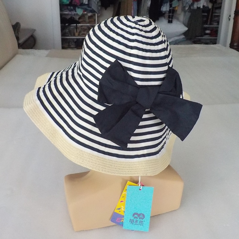 New Girls Floppy Sun Hat - Picture 1 of 7